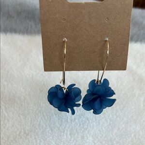 Elegant Blue Floral Earrings